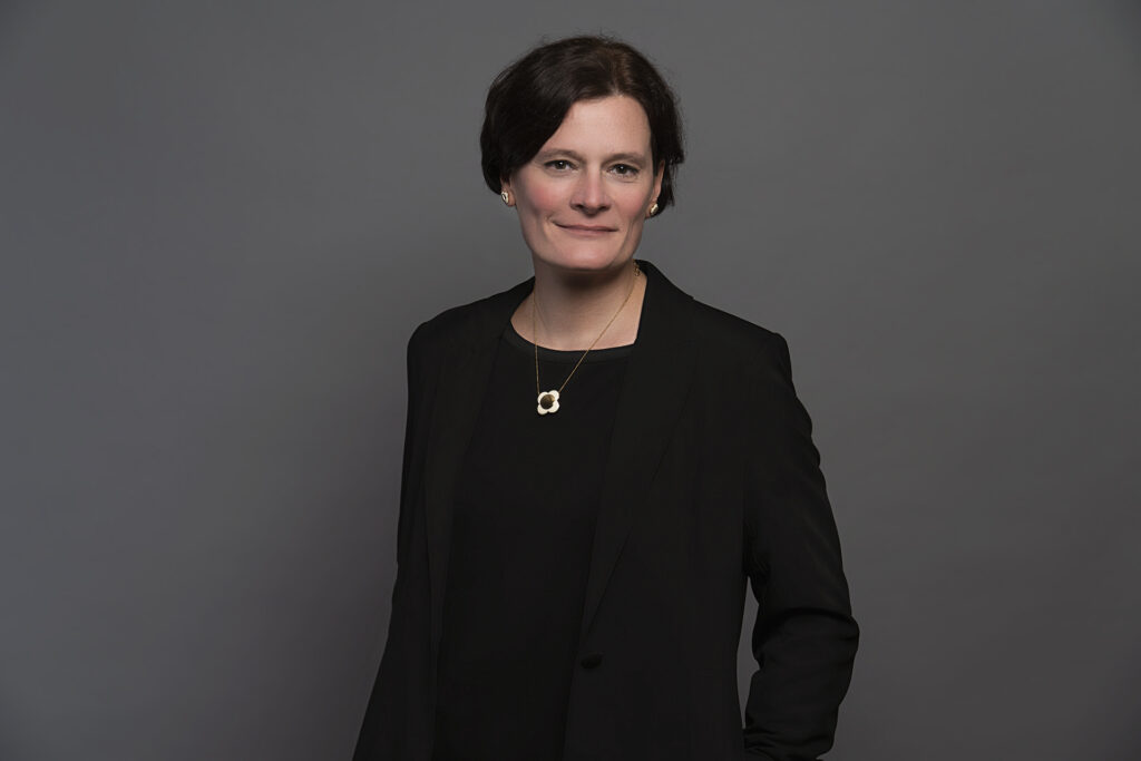 Portrait Prof. Dr. Anja Strobel